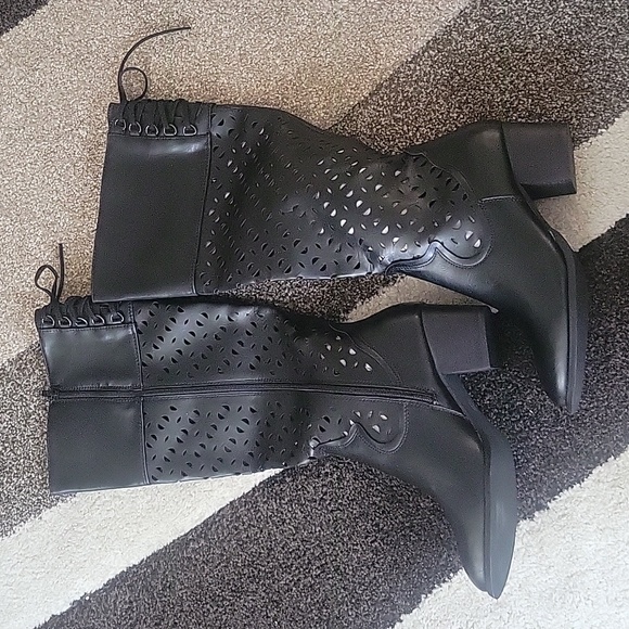 NEW Corkys Gabbie Boots - Size 9 - Picture 2 of 5